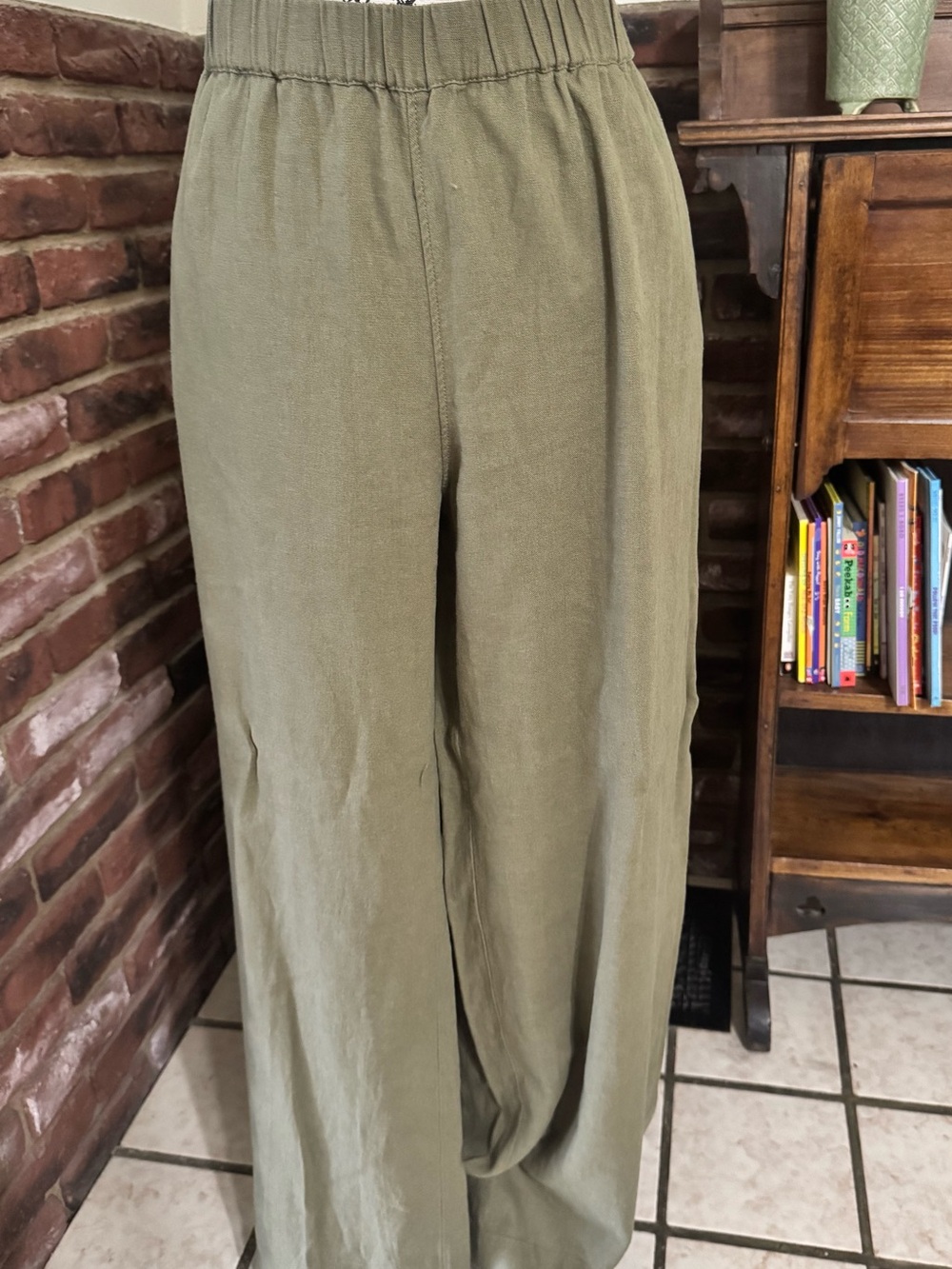 Caslon Women’s L Olive Green Linen Blend Wide Leg Pants Pull On Pockets NWT